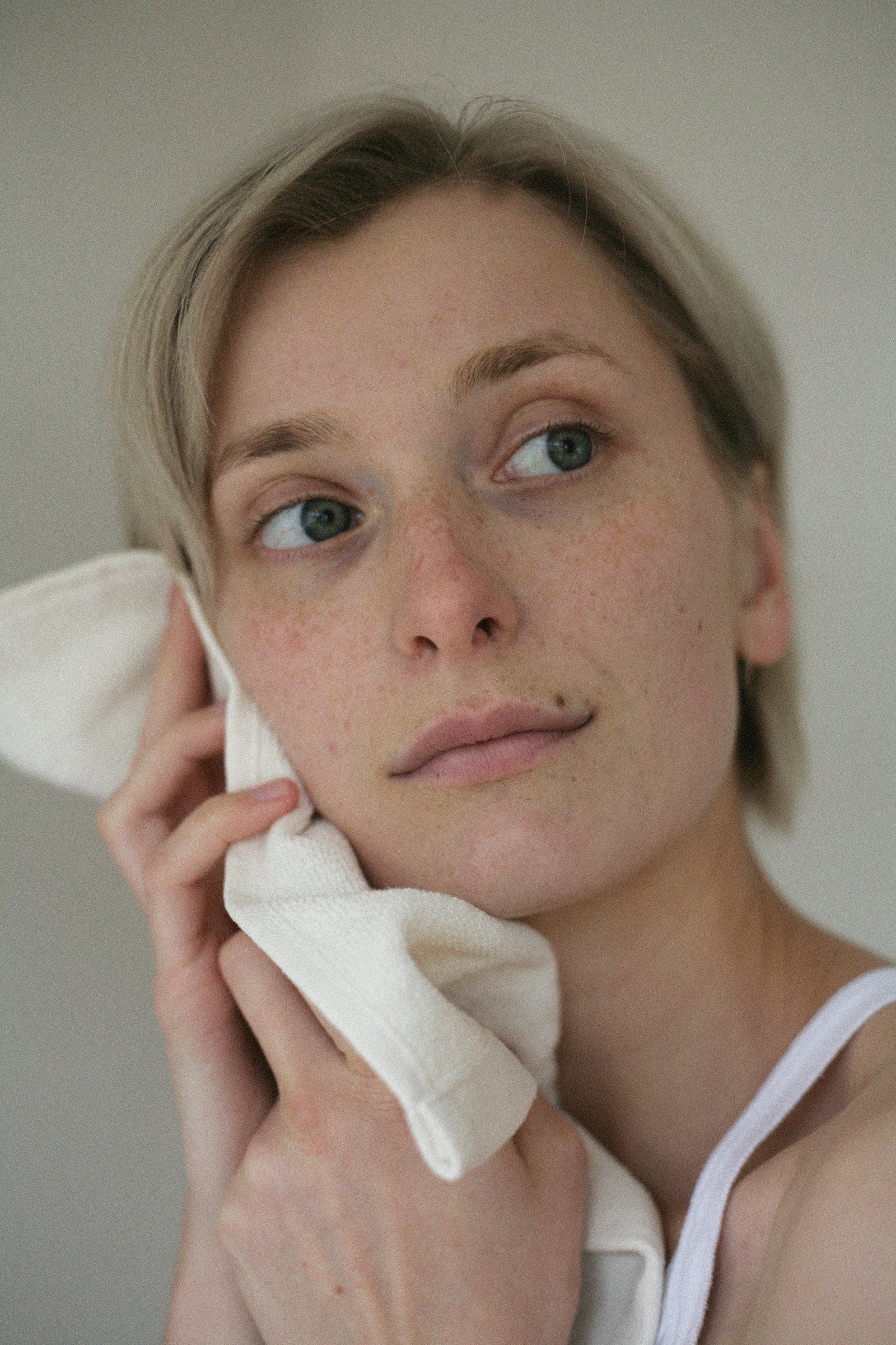 AGNES FACE CLOTH Ivory - Image 3