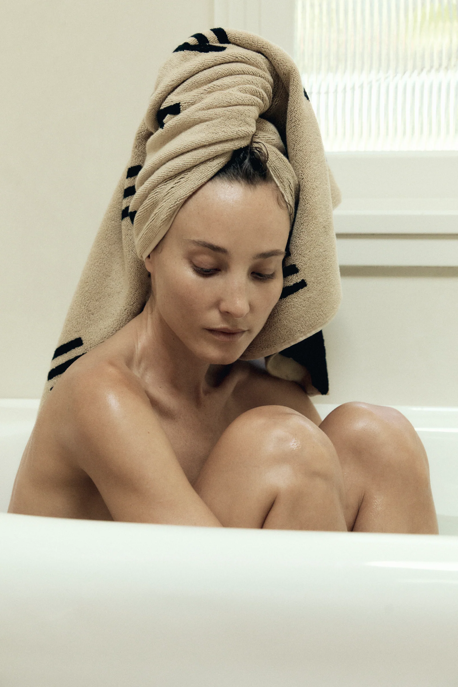 CLAREMONT BATH TOWEL Sand & Noir - Image 3