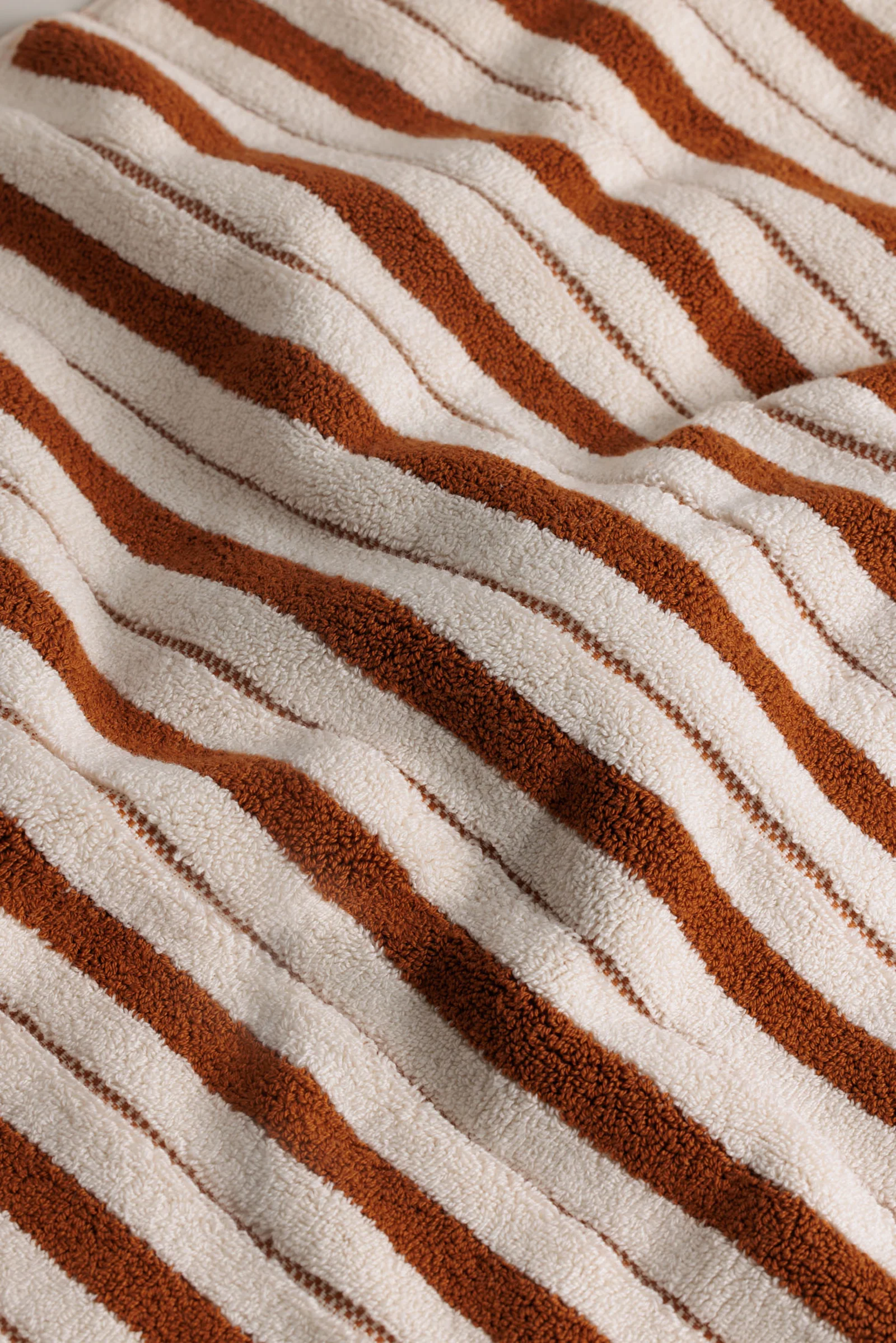 ECHO BATH MAT Fuyu & Chalk - Image 4