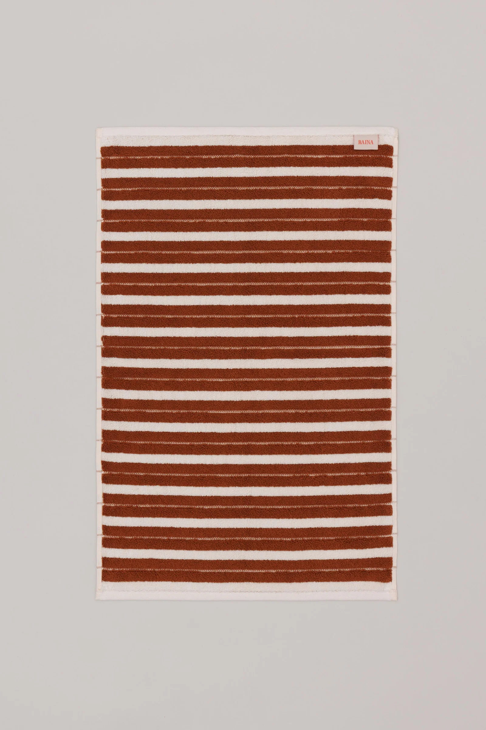 ESSENTIAL BATHROOM SET 21 - Image 6