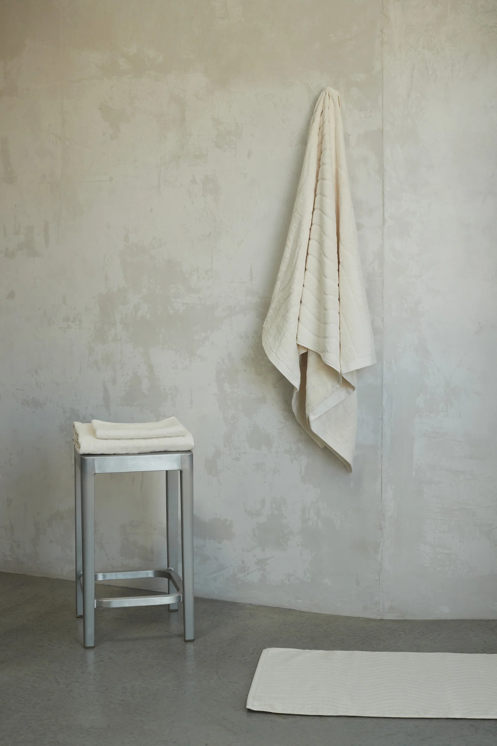 JOHANNA BATH SHEET Ivory - Image 3