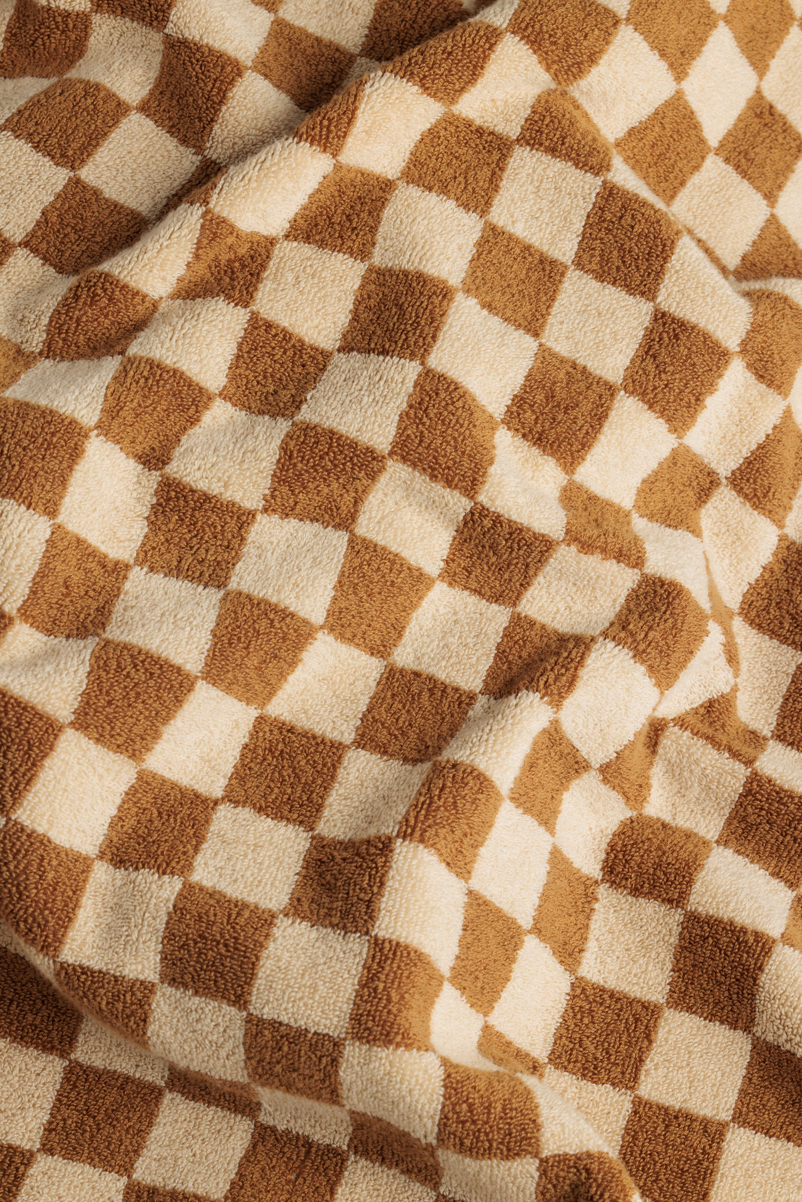 ROMAN POOL TOWEL Cedar & Sand - Image 3