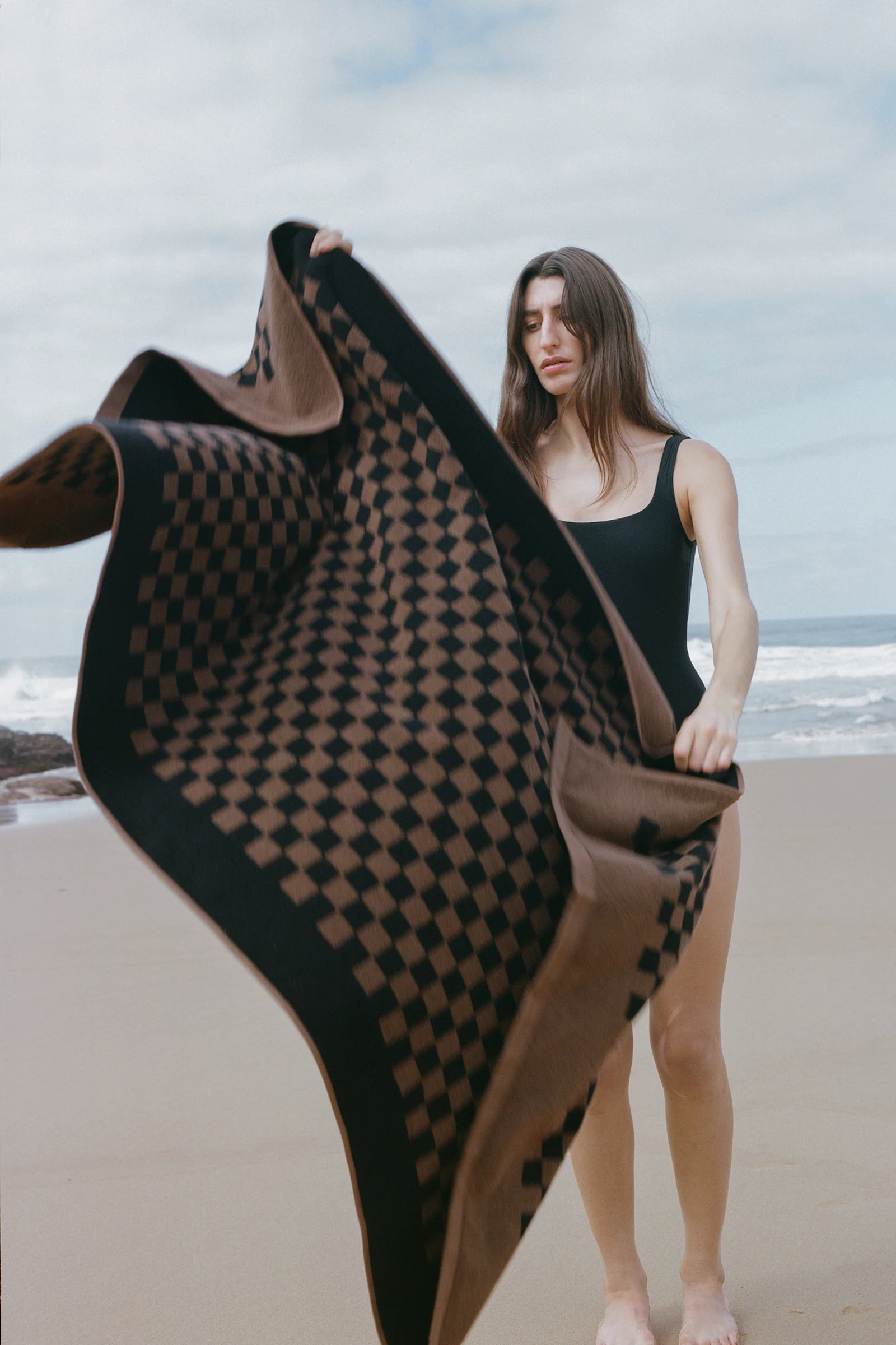 ROMAN POOL TOWEL Tabac & Noir - Image 3
